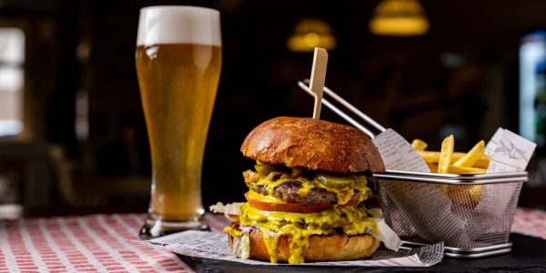 American Cheeseburger with beer